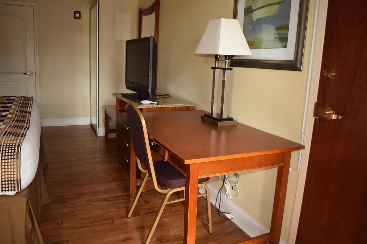 Atkinson Inn & Suites Lumberton Dış mekan fotoğraf